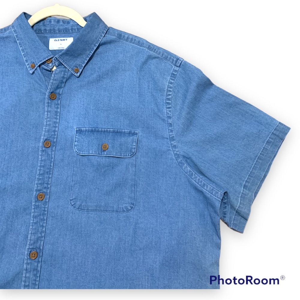 ✨ Old Navy Denim Short Sleeve Button Down Shirt